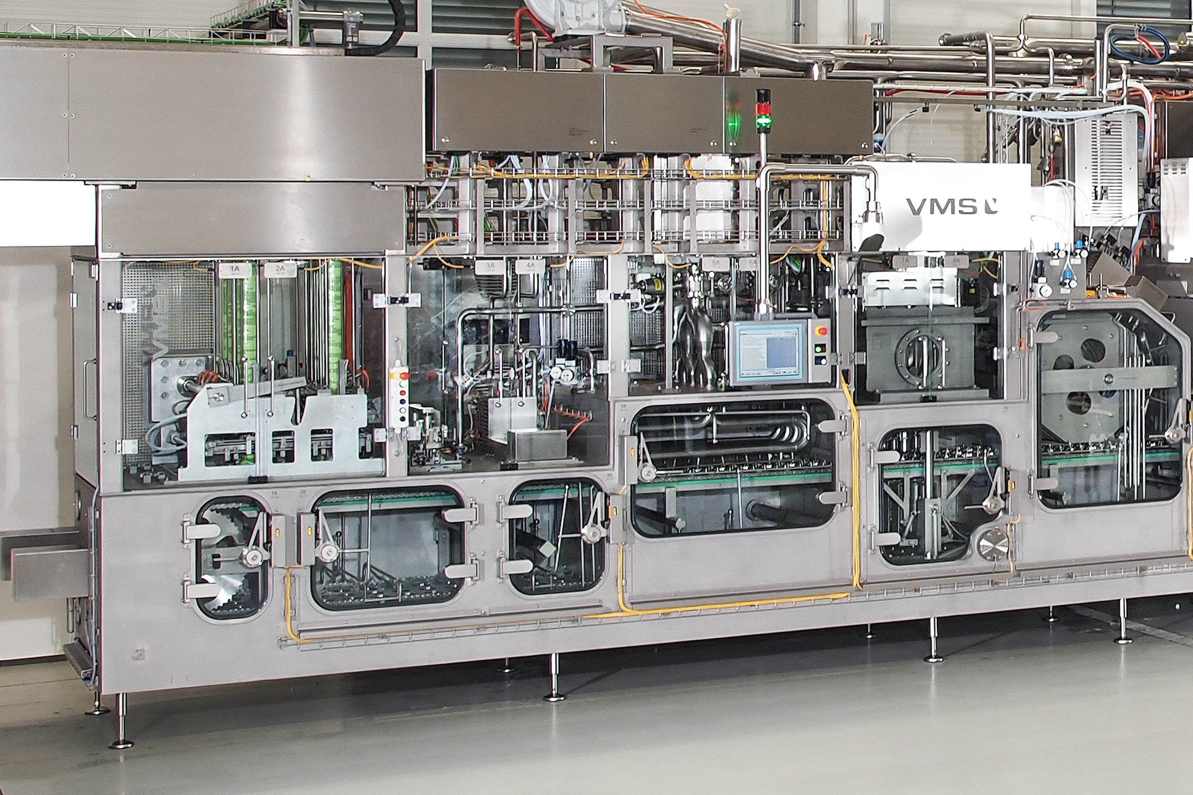 Aseptische Becherabfüllmaschine von VMS Silberne Becherabfüllmaschine