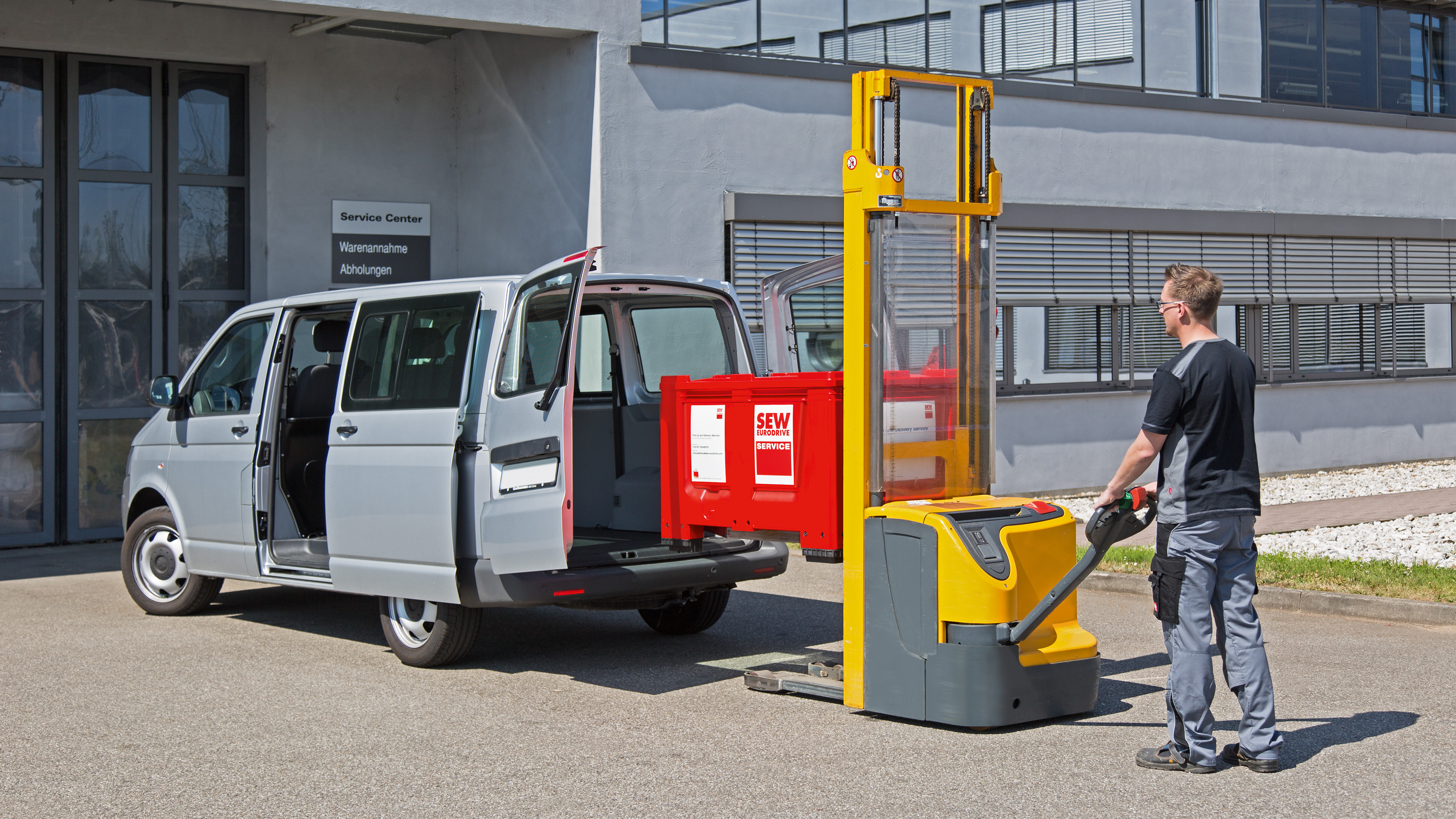Pick Up And Delivery Service Life Cycle Services SEW EURODRIVE