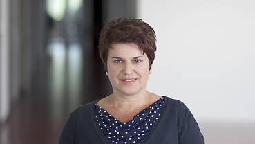 Carmen Leonhardt-Sarica Image + Leonhardt-Sarica